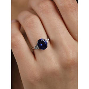 Anillo de Plata de Ley con Circonita Suiza Azul Real de Corte Ovalado y Baño de Rodio - CLARA 925 - Product Image 4