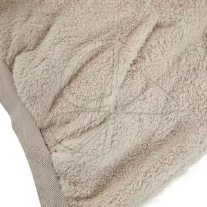 Professional Manufacturing Men's Quick Dry Winter <b>Hoodies</b> Thick <b>Fur</b> Solid Pattern Custom Color Plain Dyed with Two Pockets - Product Image 5