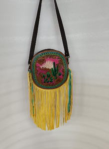Sac bandoulière artisanal en cuir véritable style western avec franges, imprimé floral cactus du désert, écologique, léger, à sangle unique, style bohème - Product Image 5