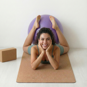 Tapete de <span class=keywords><strong>Yoga</strong></span> Personalizado de Caucho Natural Antideslizante y No Tóxico de <span class=keywords><strong>4</strong></span>.5mm de Grosor <span class=keywords><strong>para</strong></span> <span class=keywords><strong>Yoga</strong></span> Caliente y Pilates con Guía de Alineación y Resistente al Sudor - Product Image 2