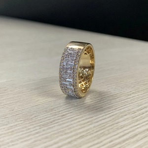 แหวนใส่ชั่วนิรันดร์ของผู้หญิง14K & 18K แหวนเพชรเม็ดเดี่ยวสีทองสำหรับงานหมั้นและงานแต่งงานเครื่องประดับเพชรที่ปลูกในห้องปฏิบัติการ - Product Image 1
