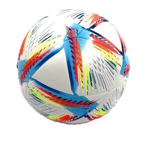 Profesyonel kullanım ve takım eğitimi için özelleştirilebilir futbol topları ekonomik Premium futbol topları - Product Image 5