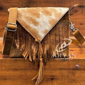 Bolso bandolera de piel de vaca hecho a mano con flecos, bolso de hombro de estilo occidental bohemio con correa ajustable, bolsos de cuero genuino - Product Image 1