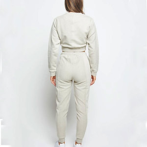 Ensemble 2 pièces à manches longues en coton épais personnalisé pour femmes, coupe surdimensionnée, style streetwear à la mode. - Product Image 6