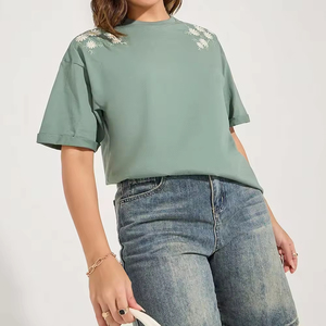 Camisetas Gráficas para Mujer Tallas Grandes al por Mayor 2026, Transpirables, Ecológicas, 100% Poliéster, Casuales de Verano en ZOHAN CREATIONS - Product Image 3