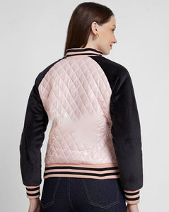 Hot Selling <b>Ladies</b> Varsity <b>Jacket</b> Quilted Design Warm <b>Jackets</b> Wholesale Stylish Baseball Breathable <b>Jackets</b> with Custom Design - Product Image 3