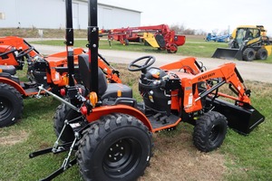 ราคาโรงงาน รถแทรกเตอร์ Bad Boyy 1025H ขับเคลื่อน 4 ล้อ สำหรับใช้งานในฟาร์มและสวน, ราคาแทรกเตอร์ขนาดเล็กมือสองสำหรับใช้งานในฟาร์ม - Product Image 2