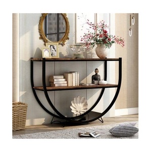 Table console en métal d'inspiration vintage avec des finitions anciennes et un savoir-faire haut de gamme pour une entrée unique et élégante - Product Image 1