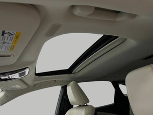 Nuevo SUV RX350 Premium 2023 Usado, 4 Puertas, Sistema AWD, Motor Turbo de 2.4L, Transmisión Automática de 8 Velocidades - Product Image 4