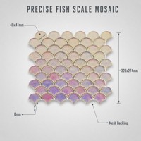 Mosaïque de verre à l'échelle de poisson irisée de haute qualité