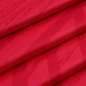 Uniforme de football personnalisable pour jeunes avec nom de l'équipe et impression de logo Abordabilité sublimée Service OEM Coupe automatisée - Product Image 4