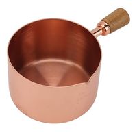 Casserole en acier inoxydable authentique utilisée par les chefs cuisiniers pour les recettes sensibles à la chaleur, résultats de qualité supérieure, préparations traditionnelles