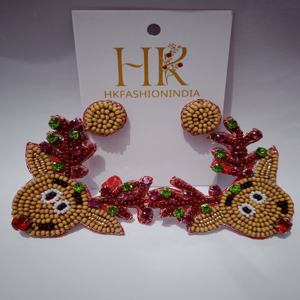 Boucles d'oreilles en perles de renne plaqué or faites à la main bijoux de fête de mariage joyeux pour cadeau de fiançailles inspiré de l'amour - Product Image 2