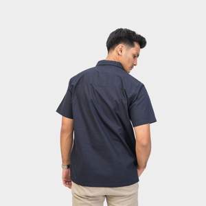 Camisa de Camuflaje para Hombre Más Vendida, Azul Marino, Manga Corta, Algodón Orgánico, Diseño Casual Moderno y Minimalista, Patrones Únicos - Product Image 2
