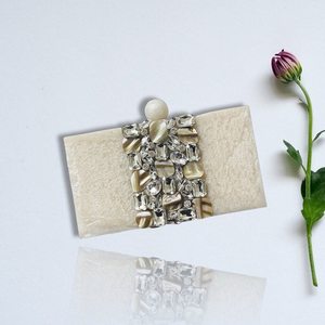 Bolso de Mano de Lujo para Novia, Diseño Artesanal, con Decoración de Perlas de Resina, Accesorio de Moda para Bodas - Product Image 2