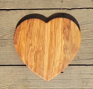 Tabla de Cortar y Bandeja para Servir de Madera - Resistente y Apta para Lavavajillas - Product Image 4