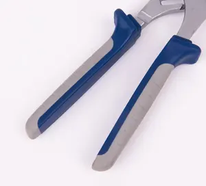 คีมตัดท่อ MRM ขนาด 10 นิ้ว ชุบโครเมียม พร้อมด้ามจับ TPR/PP สำหรับงานอุตสาหกรรม/งาน DIY เหล็ก SCM440 ผิวปากคีมเรียบ - Product Image 3