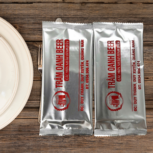 Toallitas húmedas desechables del fabricante de Vietnam Limpieza rápida Tejido húmedo de viaje Empaquetado individual para un uso conveniente - Product Image 1