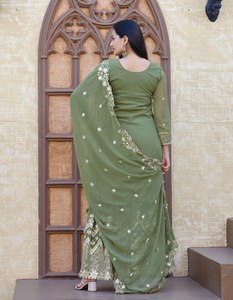 ชุดสูทสามชิ้นแบบพิเศษสำหรับผู้หญิงคอกลมผ้าปากีสถานปักลายสำหรับใส่ทำงานแฟชั่นดีไซน์ล่าสุด - Product Image 5