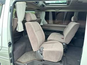 Toyota Hiace 2000 SUPER LIMPIA, 4x4, Transmisión Manual, Volante a la Izquierda y Derecha - Product Image 5