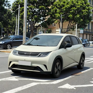 LISTO PARA ENVIAR: BYD Dolphin 2022-2023, Hatchback Eléctrico Inteligente, 420 km de Autonomía, 5 Plazas, Tracción Total, Turbo - Product Image 3