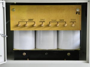 Transformador de Aislamiento de 10 kVA, Fuente de Alimentación SG, Transformadores de Voltaje con Certificación CE ISO, Transformador Reductor de 380 V a 220 V, <span class=keywords><strong>Precio</strong></span> - Product Image 3