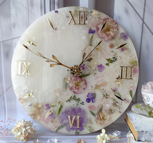 Reloj de pared de resina epoxi de lujo Diseño sofisticado con patrón de adorno para la decoración del hogar Materiales de alta calidad a un precio - Product Image 6