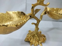 Bols décoratifs de table en aluminium or antique de vente chaude bol de fruits en laiton et secs avec support pour les mariages royaux et les événements