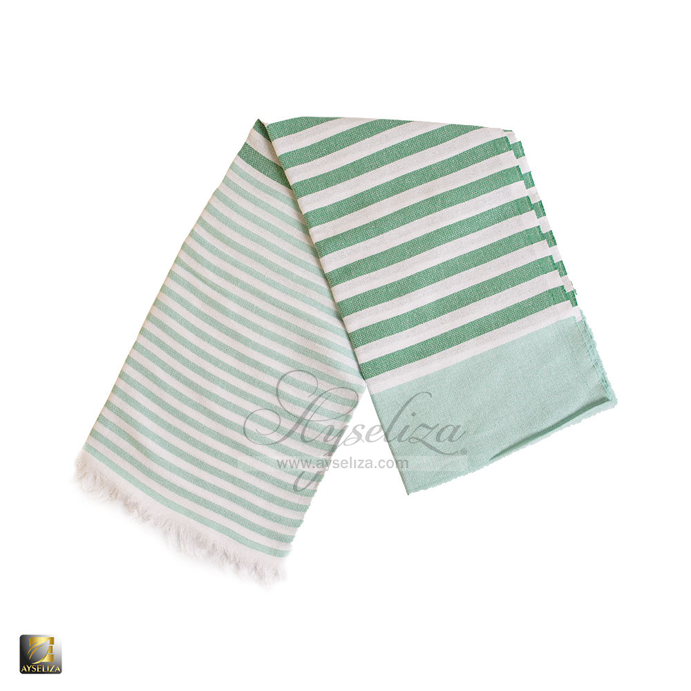 สีเขียว