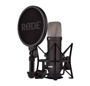Nouveau microphone à condensateur de studio RODEs NT1 Signature Series (noir) authentique en vente - Product Image 1