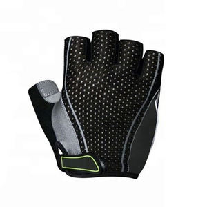 Gants de course demi-doigts personnalisés pour hommes et femmes Protection de fitness rigide pour les sports de plein air Entraînement au combat - Product Image 5