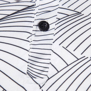 Polos de qualité supérieure Vêtements de mode élégants et confortables Tops avec logo personnalisé Vêtements décontractés durables Évacuation de l'humidité au quotidien - Product Image 5