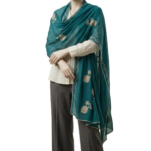 Chal de Voile 100% Algodón al por Mayor, Bordado Floral Africano con Pedrería, Transpirable y Ecológico, para Uso Diario Femenino - Product Image 1