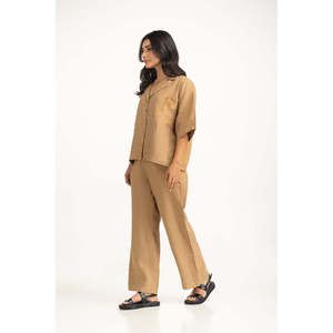 Blusa Casual de Lino WM-COD-SS25-358T con Cuello Camisero, Elemento de Moda Sencillo para Primavera/Verano, Corte Regular - Product Image 1