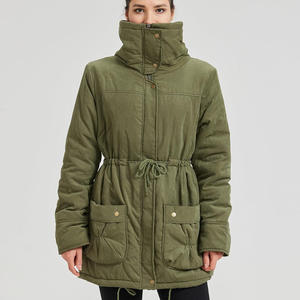 Vestes d'hiver chaudes unisexes pour hommes et femmes avec options de broderie Matériau respirant et étiquettes de marque personnalisées - Product Image 4