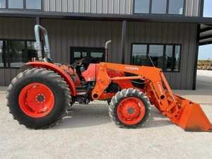 2013 pour Kubota M6060HD 4x4 tracteur agricole compact utilitaire avec noyau de pompe à moteur pour la gestion polyvalente des terres agricoles - Product Image 3