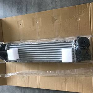 Pièces automobiles MYGT Intercooler 17517600530 pour <span class=keywords><strong>BMW</strong></span> Série 1 (F20) <span class=keywords><strong>114d</strong></span> Système de refroidissement automatique - Product Image 1