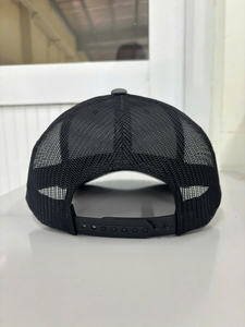 Gorras Trucker de 5 Paneles con Visera Curva de Alta Calidad, Panel Frontal de Malla Negra para Logotipo Personalizado, Gorra de Exterior OEM de Vietnam para Marca - Product Image 4