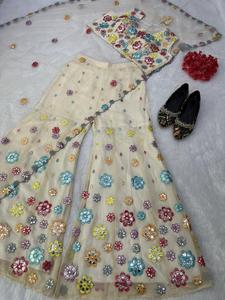 Diseñador exclusivo Heavy Georgette y Sequance Work Choki con estilo completo Trabajo Sarara Ropa étnica tradicional para mujeres - Product Image 3