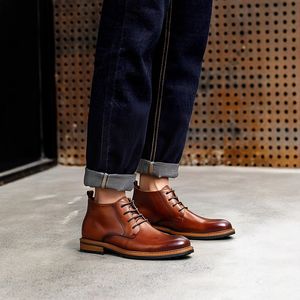 Botas de Cuero de Alta Calidad con Detalles Perforados y Plantilla Transpirable para Caballeros de Negocios - Product Image 6