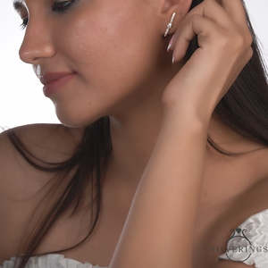 Silverings Boucles d'oreilles clous en argent sterling 925, motif géométrique saphir et diamant taille princesse, or rose, tendance, glamour divin - Product Image 6