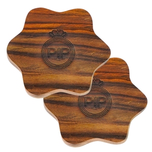Sous-verres élégants et minimalistes fabriqués à la main en bois de teck Décor élégant pour les diplômes Anniversaires de mariage Anniversaires - Product Image 3