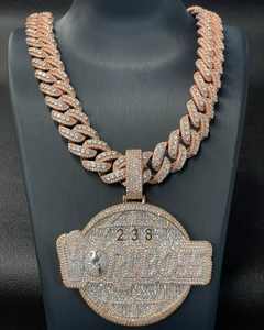 Pendentif initial personnalisable en argent sterling 925 plaqué or de haute qualité avec moissanite, style hip-hop, certifié GRA, avec nom - Product Image 2