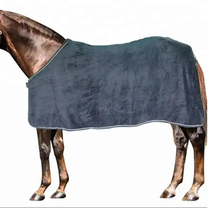 Vente en gros de tapis pour chevaux de qualité supérieure nouvellement conçus en plein air tapis de cheval imperméable couverture de cheval américain - Product Image 6