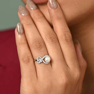 Anillos de Plata de Ley 925 de Primera Calidad para Mujer, Chapados en Rodio con Circonita y Perla para Bodas - Product Image 4
