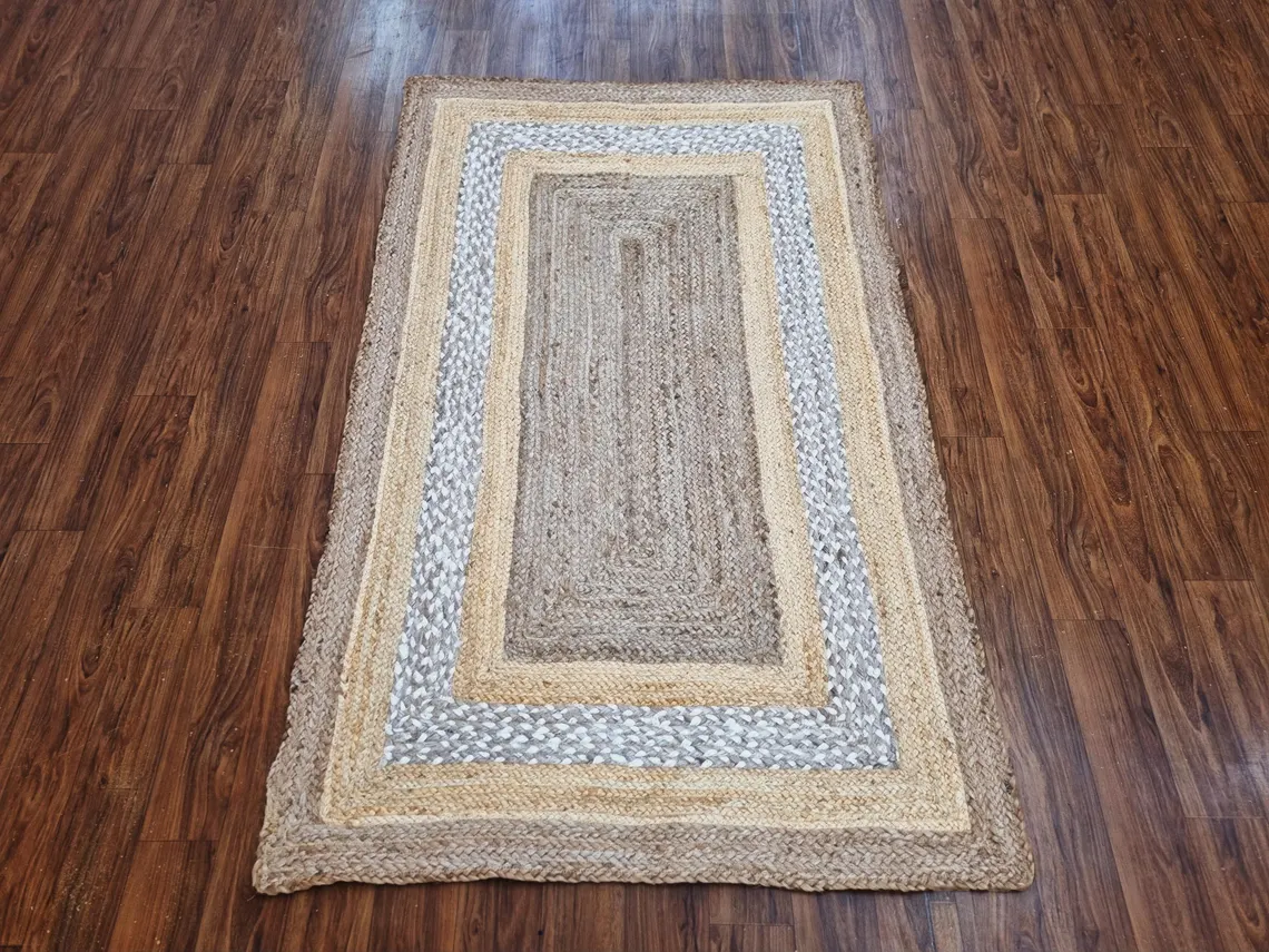 Identique à l'image