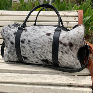 Bolsa de lona de cuero de vaca de alta calidad, bolsas de lona de viaje deportivas informales personalizadas, Material sólido a la venta - Product Image 2