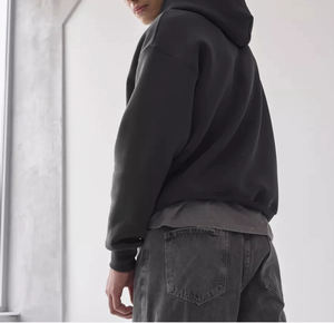 เสื้อฮู้ดดี้ผู้ชายสไตล์ลำลองสำหรับฤดูใบไม้ร่วง คุณภาพสูง ผ้าถักหนา สีพื้น ทรงโอเวอร์ไซส์ รับสกรีนโลโก้ ผลิตจากผ้าฝ้ายรักษ์โลก เนื้อผ้าหนา ใส่ได้ทั้งชายและหญิง - Product Image 3