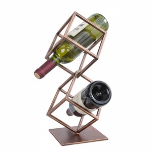 Estante para Botellas de Vino de Diseño Antiguo, Acabado en Oro Metálico, Soporte de Almacenamiento para Botellas de Vino con Forma Personalizada - Product Image 3