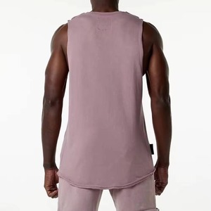 Chaleco desgastado con tirantes Diseño ligero Perfecto para entrenamientos de gimnasio Ropa casual hecha por RAM Industry - Product Image 4